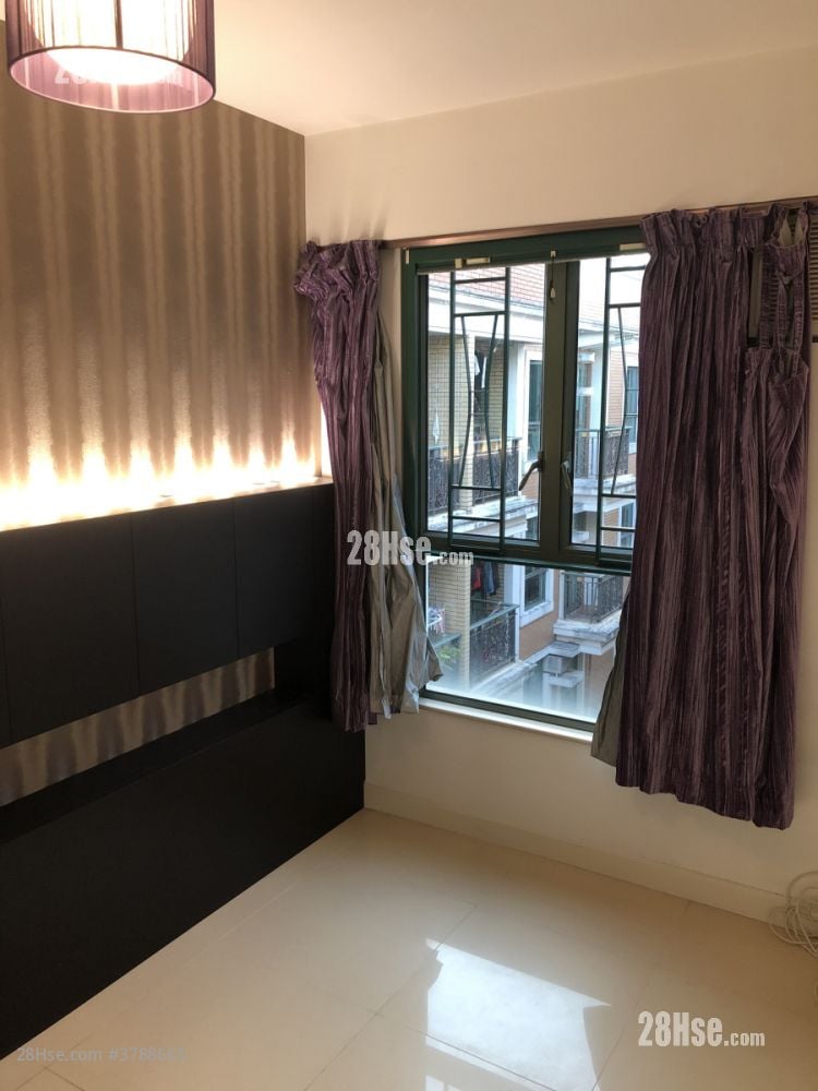 Imperial Villas Rental 2 Bedrooms , 1 Bathroom 465 ft²