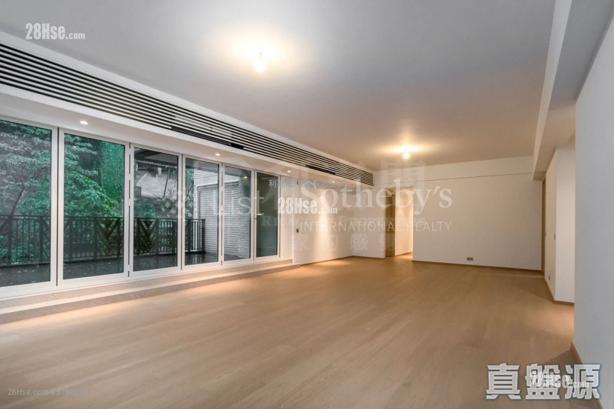 KADOORIA 售盘 4 房 1,999 平方尺