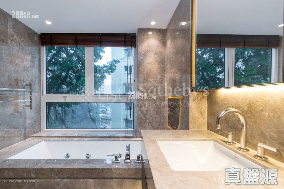 KADOORIA 售盘 4 房 1,999 平方尺