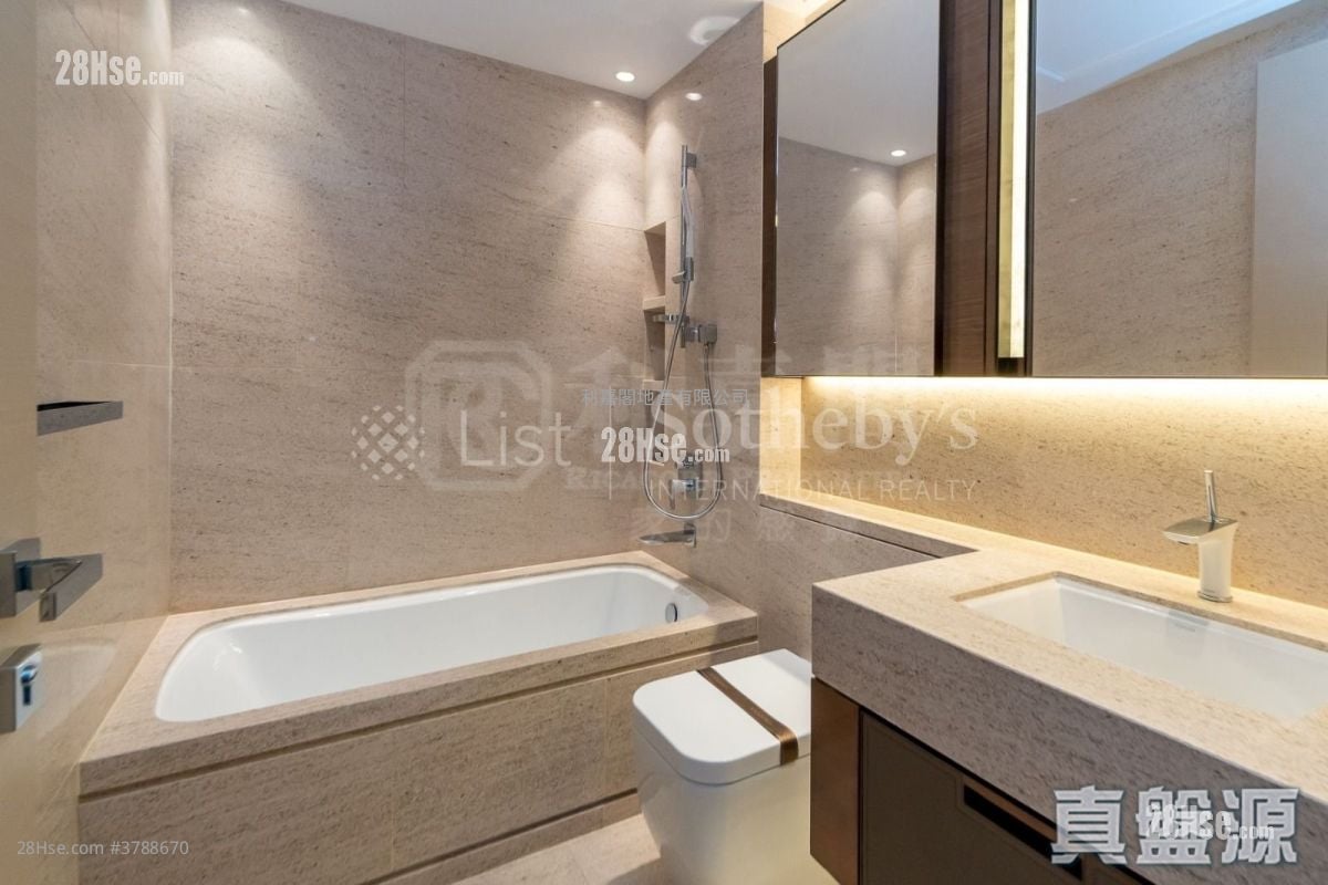 KADOORIA 售盘 4 房 1,999 平方尺