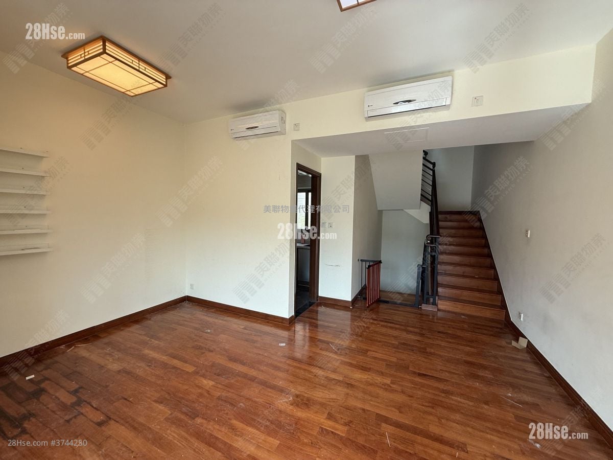 Casa Marina Sell 3 Bedrooms , 2 Bathrooms 1,446 ft²