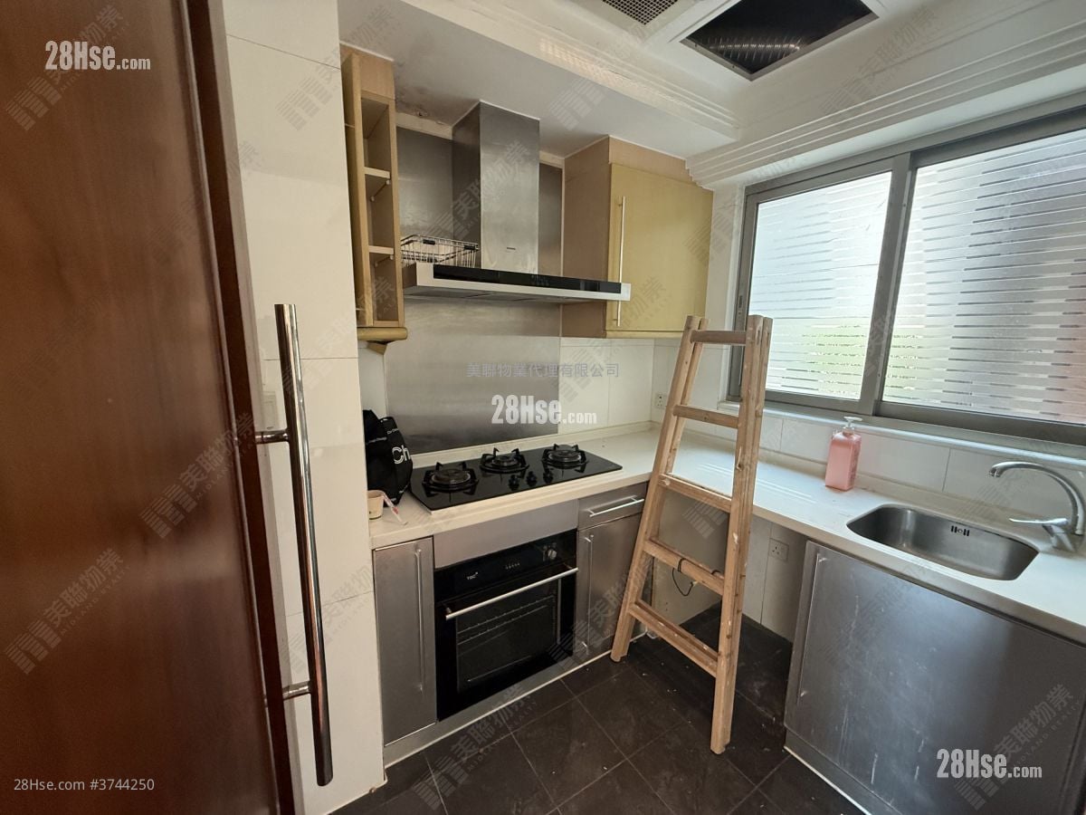 Casa Marina Sell 3 Bedrooms , 2 Bathrooms 1,446 ft²