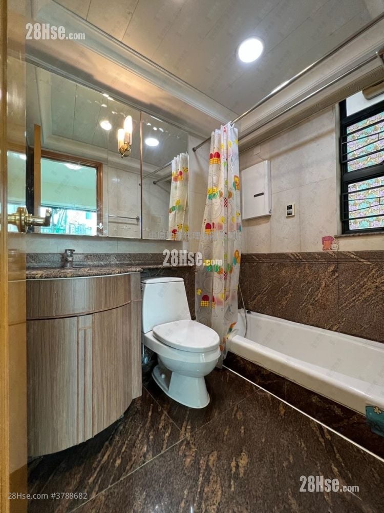 灏景湾 租盘 3 房 , 2 浴室 681 平方尺