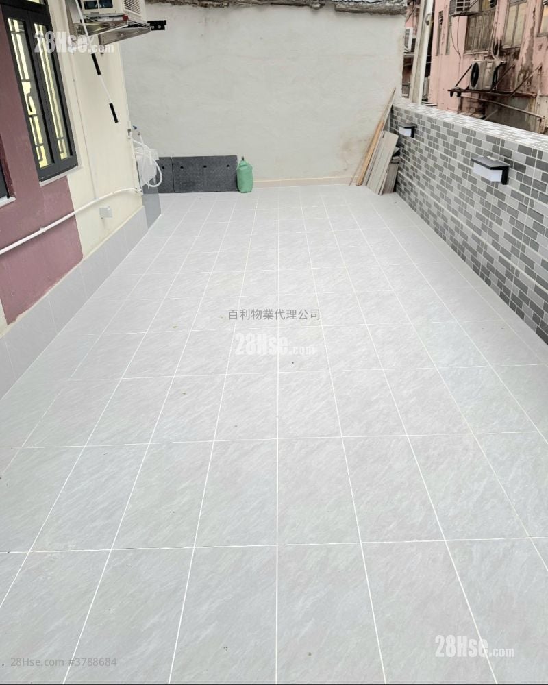 瑞景大厦 租盘 2 房 , 1 浴室 330 平方尺