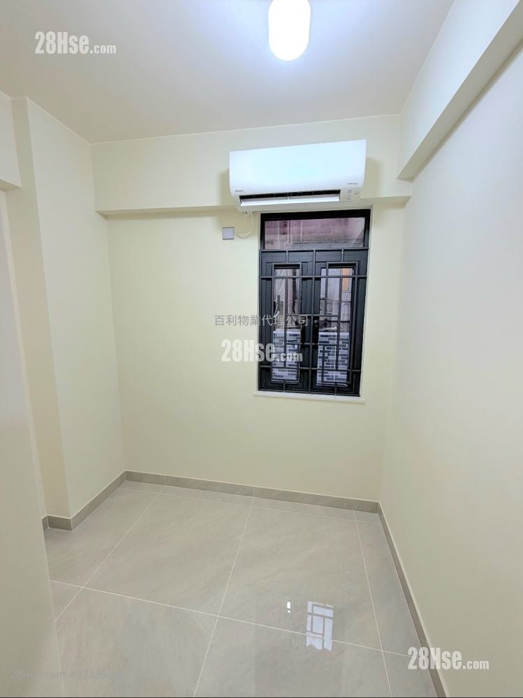 瑞景大厦 租盘 2 房 , 1 浴室 330 平方尺