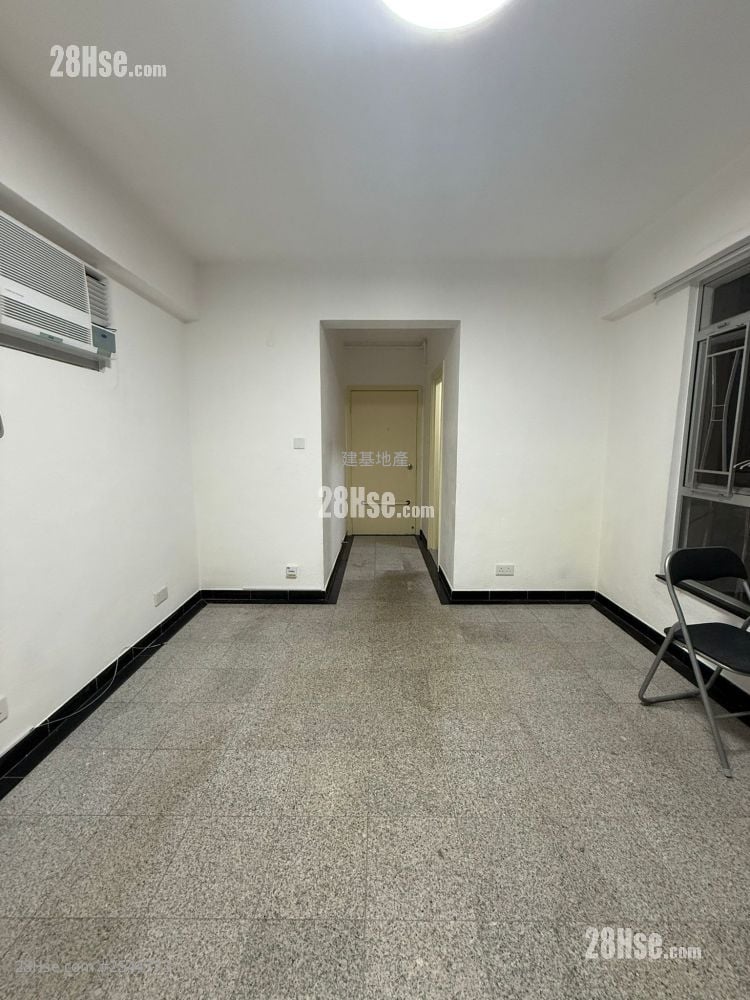 Tsuen Wan Garden Rental 3 Bedrooms , 1 Bathroom 548 ft²