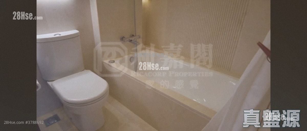 Kadoorie Hill Sell 2 Bedrooms 610 ft²