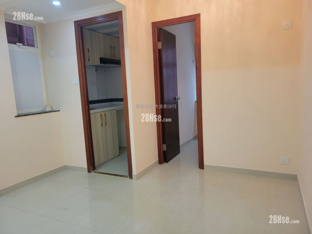 中美楼 售盘 2 房 , 1 浴室 335 平方尺