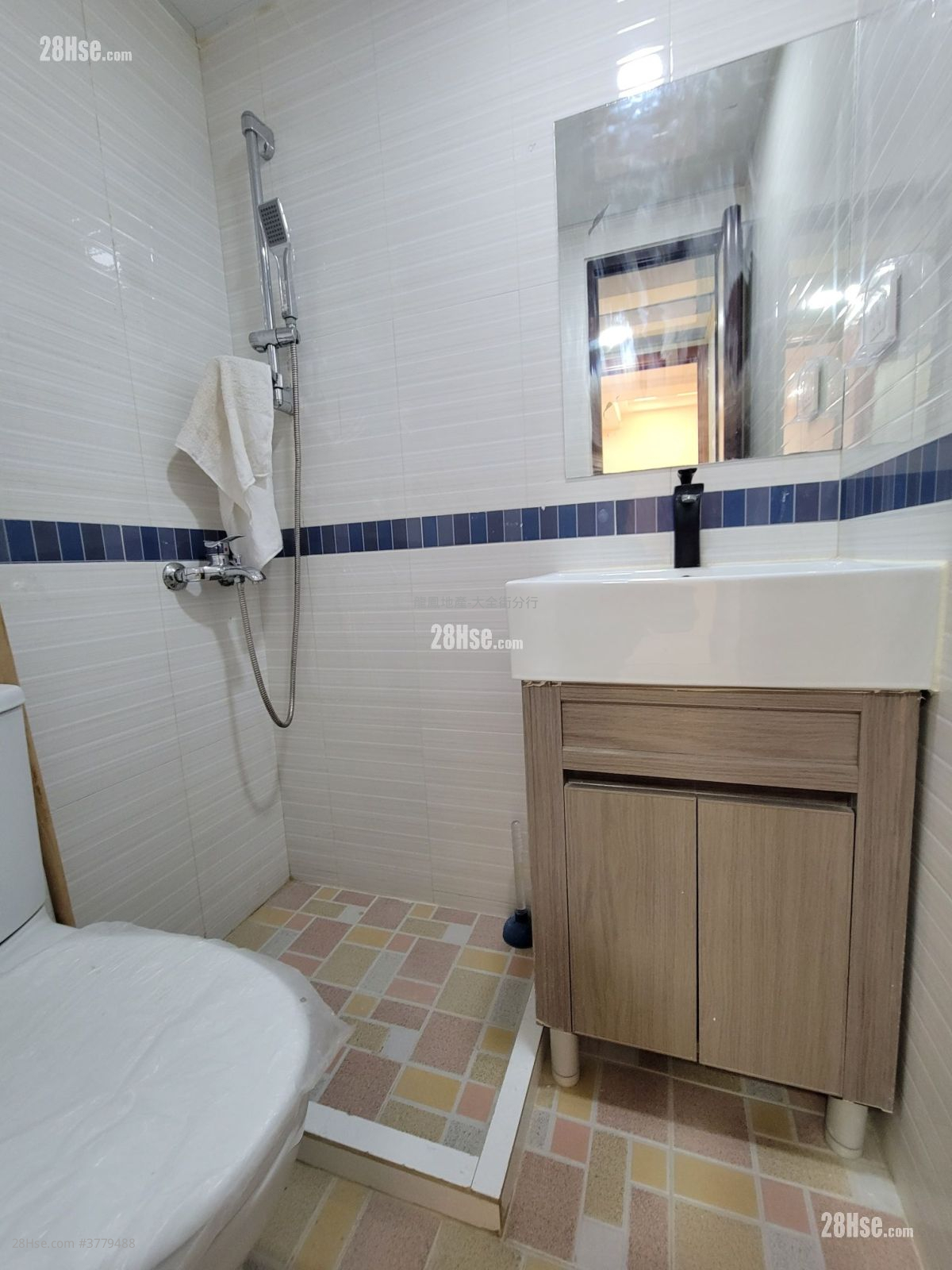 中美楼 售盘 2 房 , 1 浴室 335 平方尺