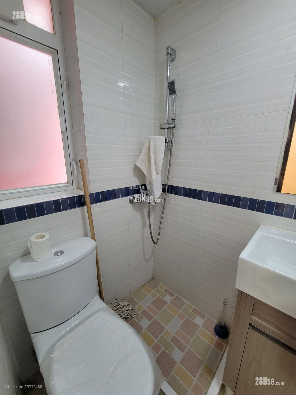 中美楼 售盘 2 房 , 1 浴室 335 平方尺