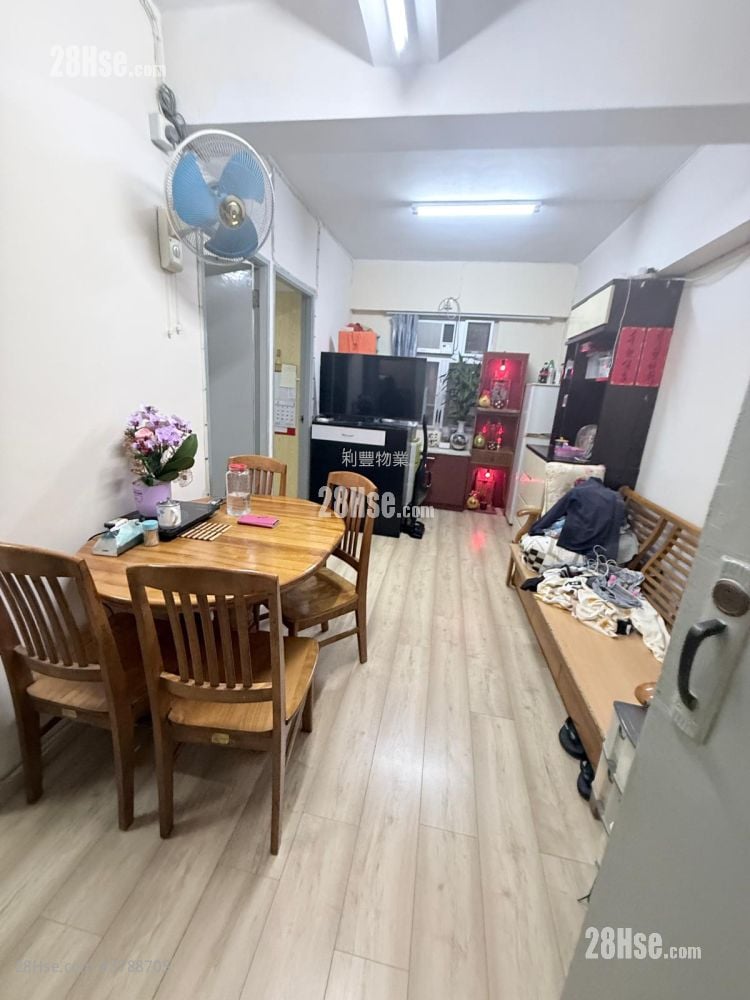 永裕源大厦 售盘 3 房 449 平方尺