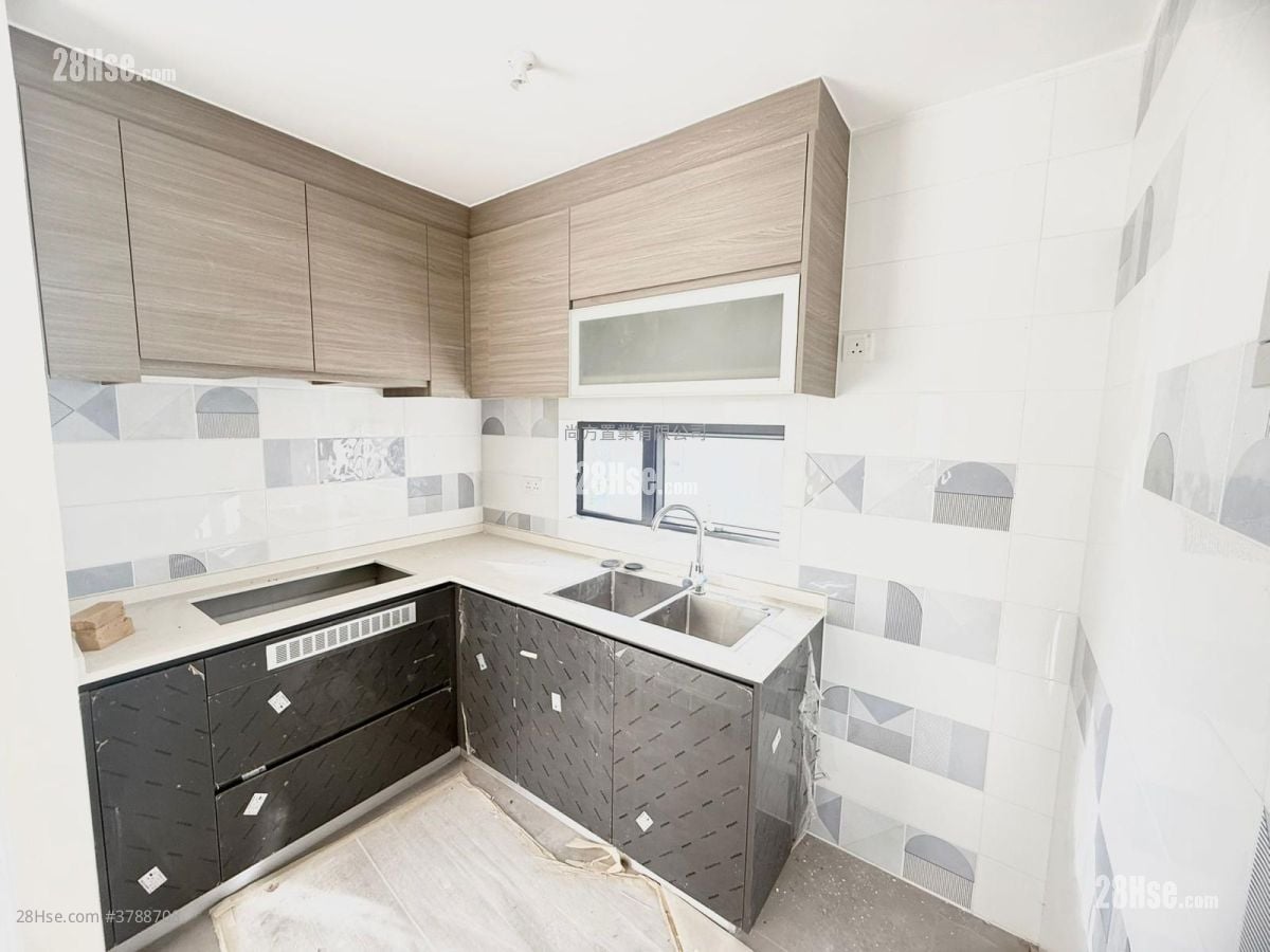 Village Sell 3 Bedrooms , 1 Bathroom 650 ft²