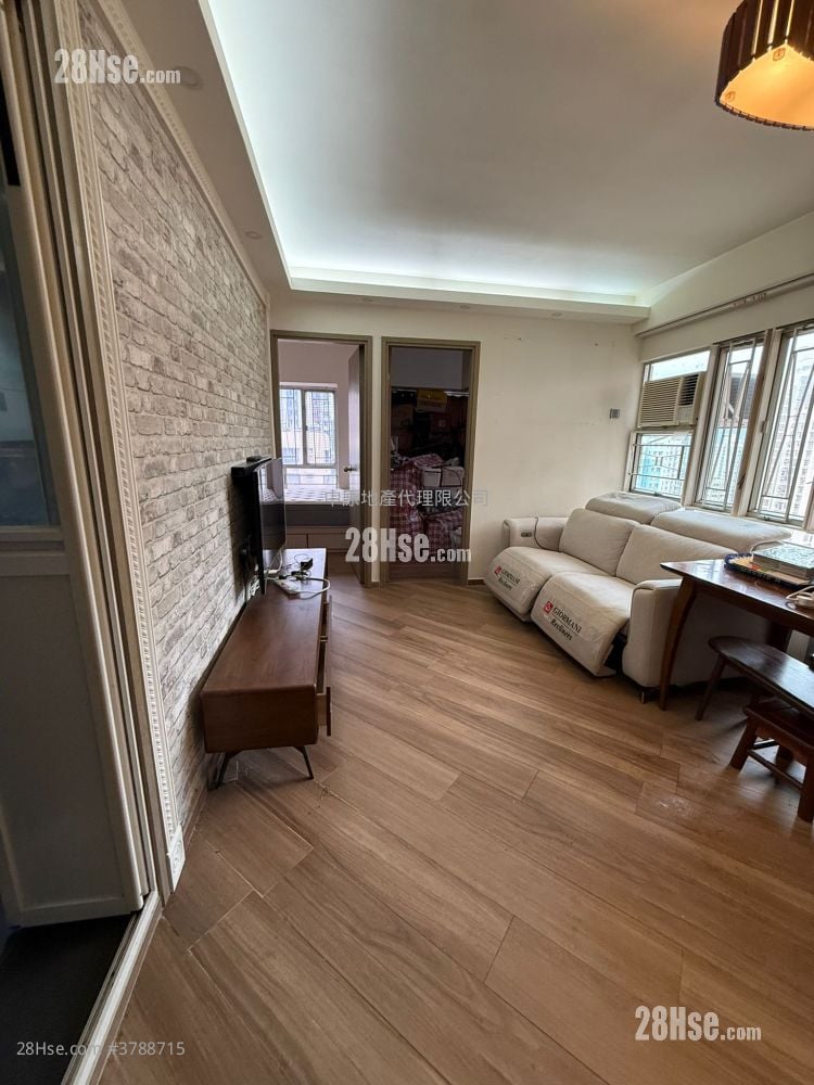 顺丰大厦 售盘 381 平方尺