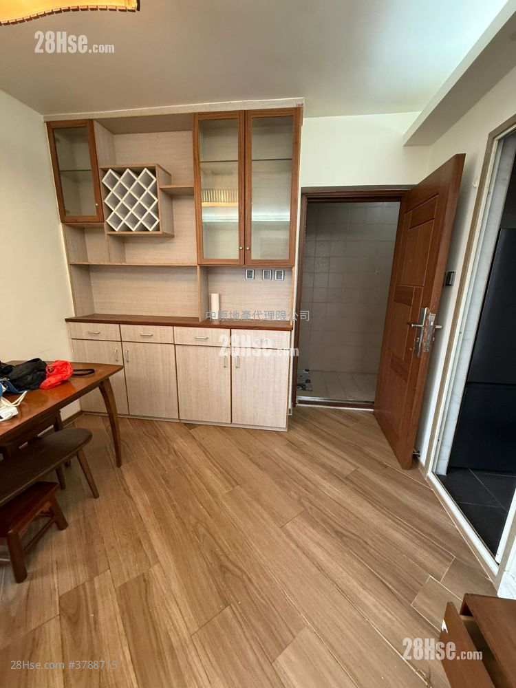 顺丰大厦 售盘 381 平方尺