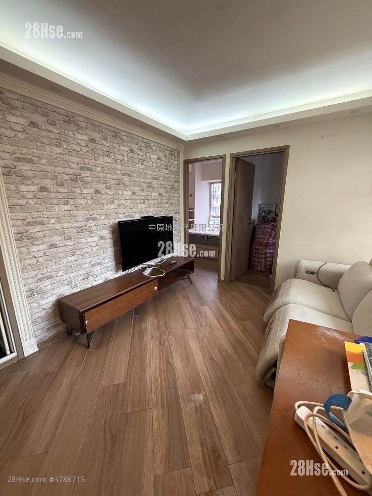 顺丰大厦 售盘 381 平方尺