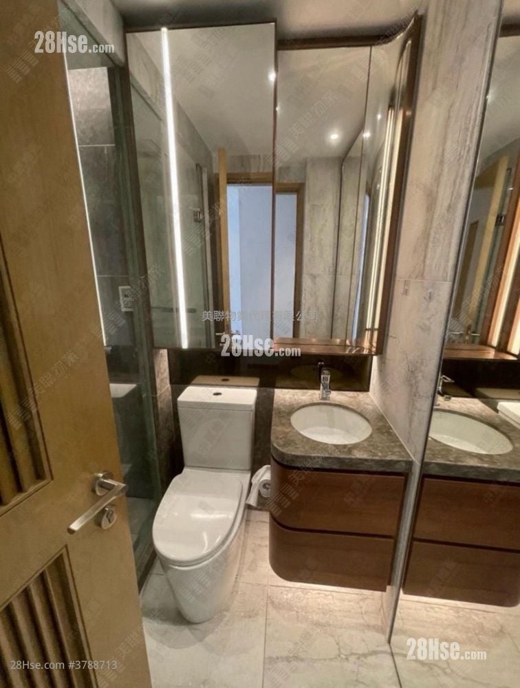 Vibe Centro Sell 245 ft²