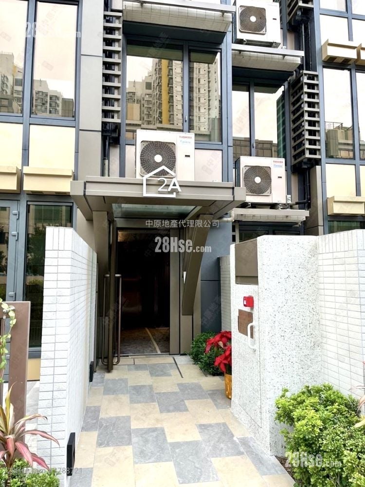 #Lyos Sell Studio , 1 Bathroom 205 ft²