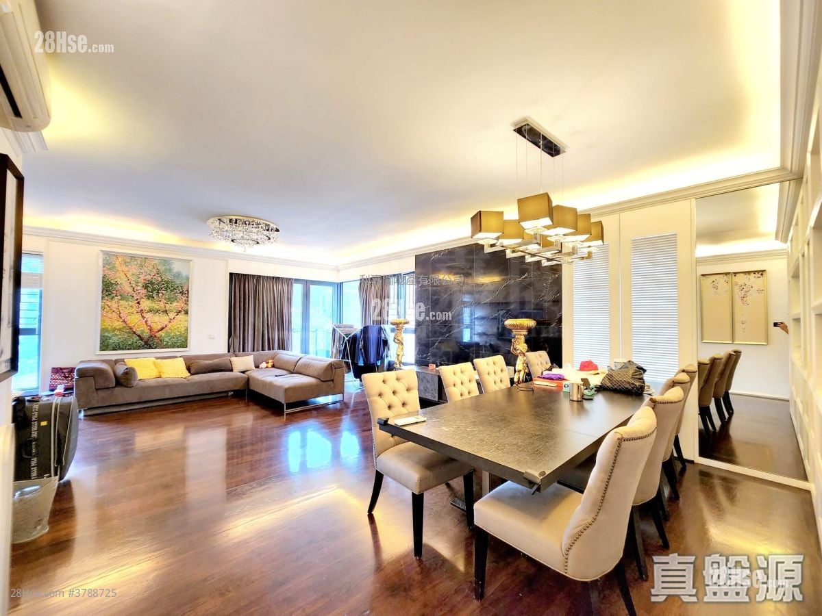 Dunbar Place Sell 4 Bedrooms 1,829 ft²