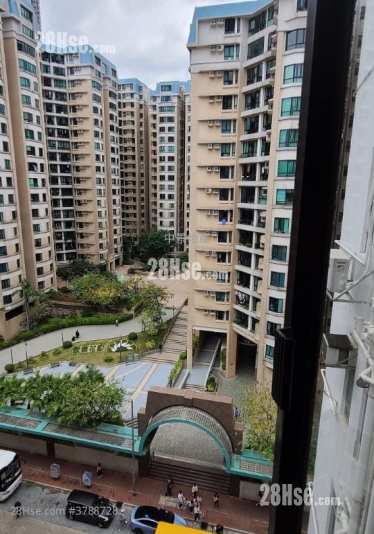 Pau Chung Building Rental 2 Bedrooms , 1 Bathroom 330 ft²