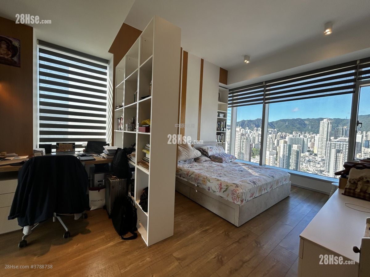 Forfar Sell 4 Bedrooms 1,755 ft²