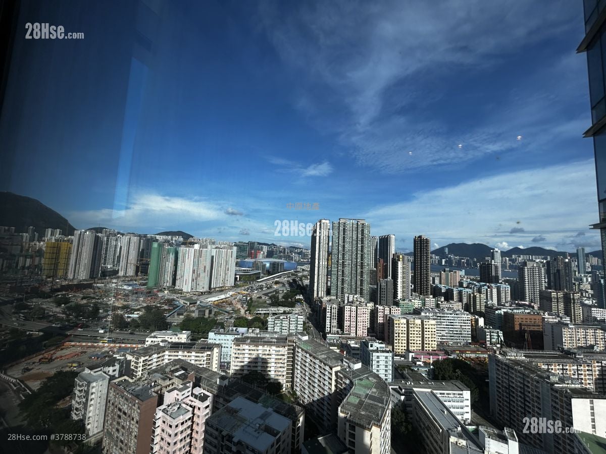 Forfar Sell 4 Bedrooms 1,755 ft²