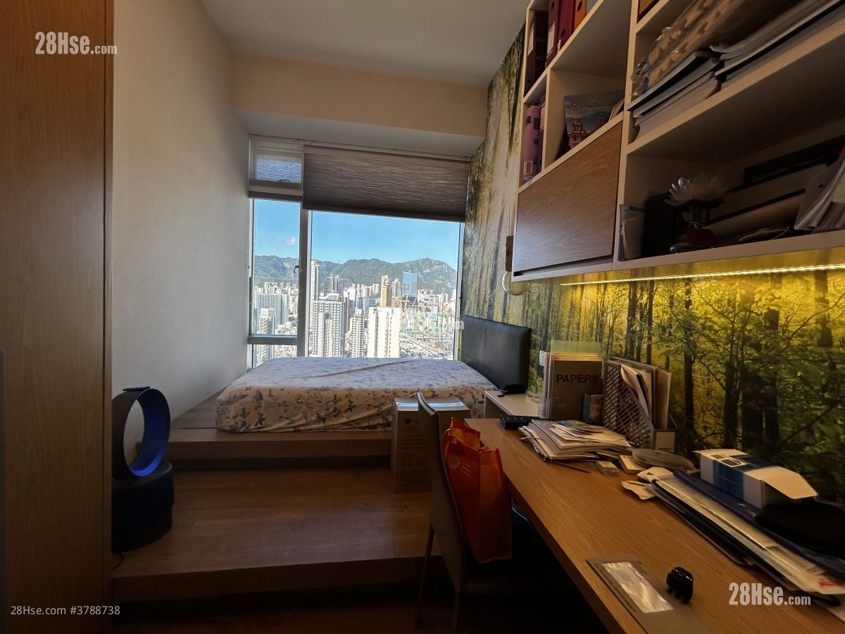 Forfar Sell 4 Bedrooms 1,755 ft²