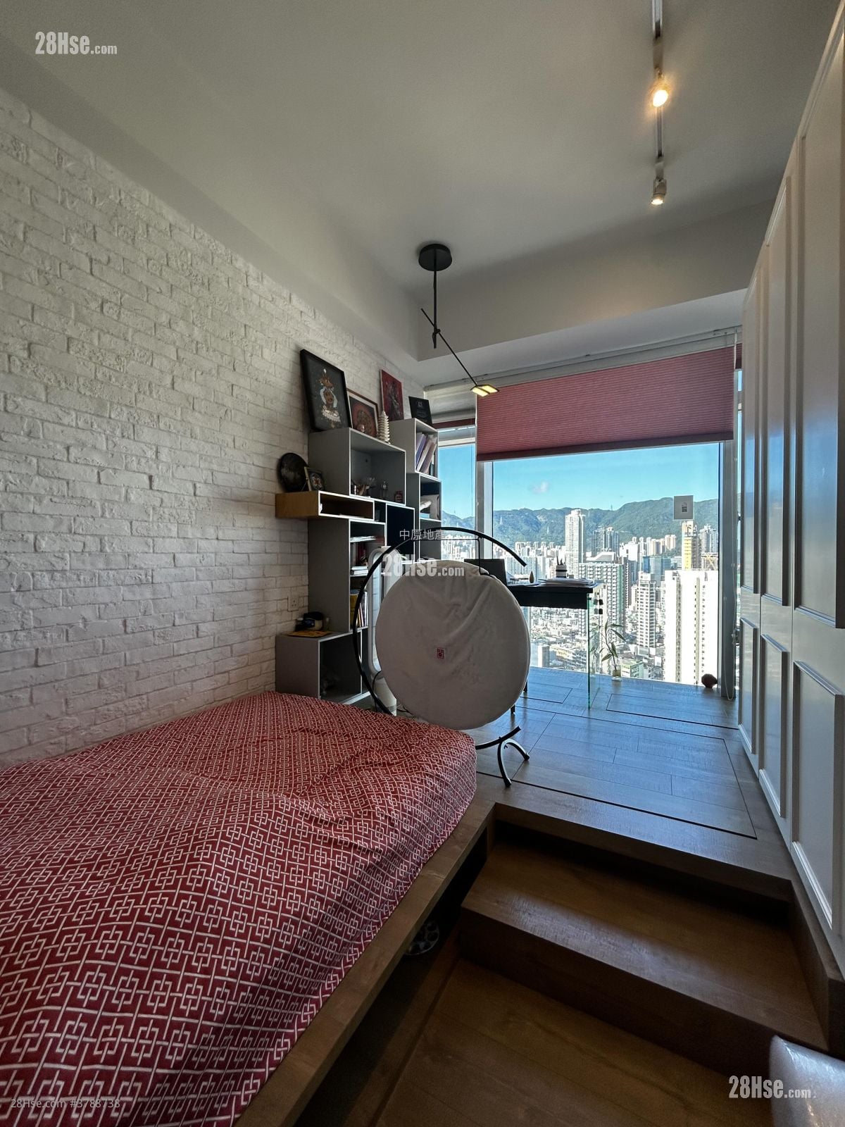 Forfar Sell 4 Bedrooms 1,755 ft²