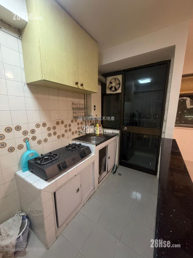 Sui Wo Court Rental 1 Bedroom , 1 Bathroom 472 ft²