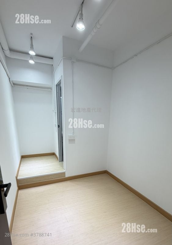 宏龙工业大厦 租盘