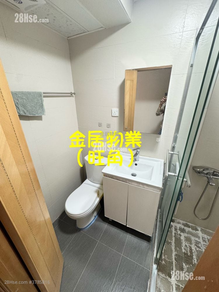 Ngai Hing Mansion Rental 3 Bedrooms , 1 Bathroom 525 ft²
