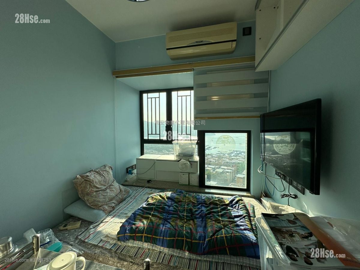 Park Island Sell 3 Bedrooms , 2 Bathrooms 837 ft²