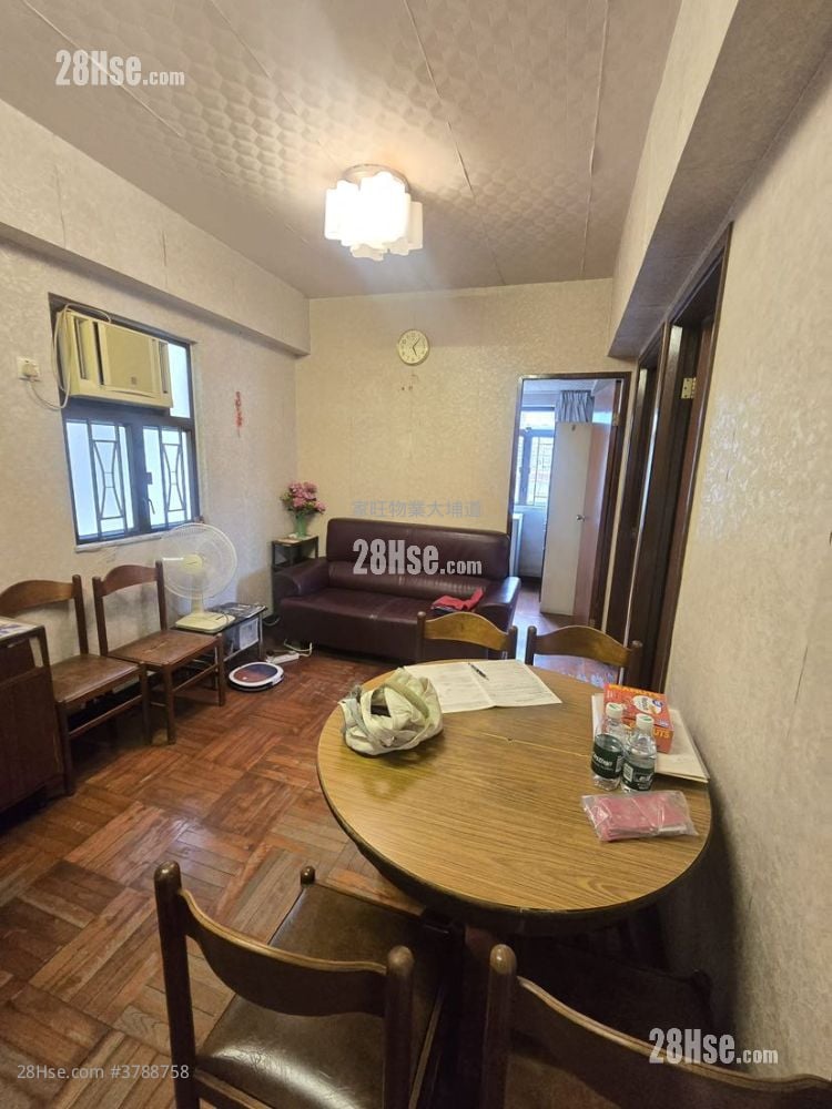 南苑大厦 售盘 3 房 , 1 浴室 463 平方尺