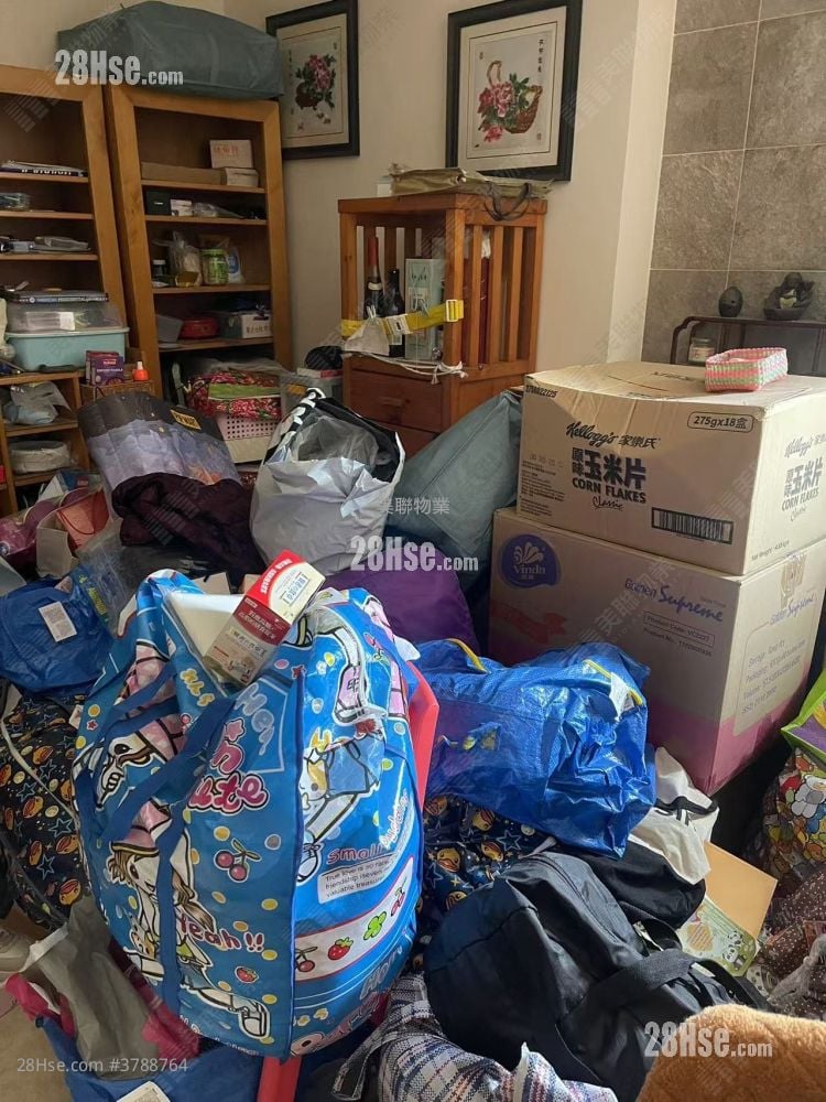 锦珊园 售盘 3 房 , 2 浴室 633 平方尺