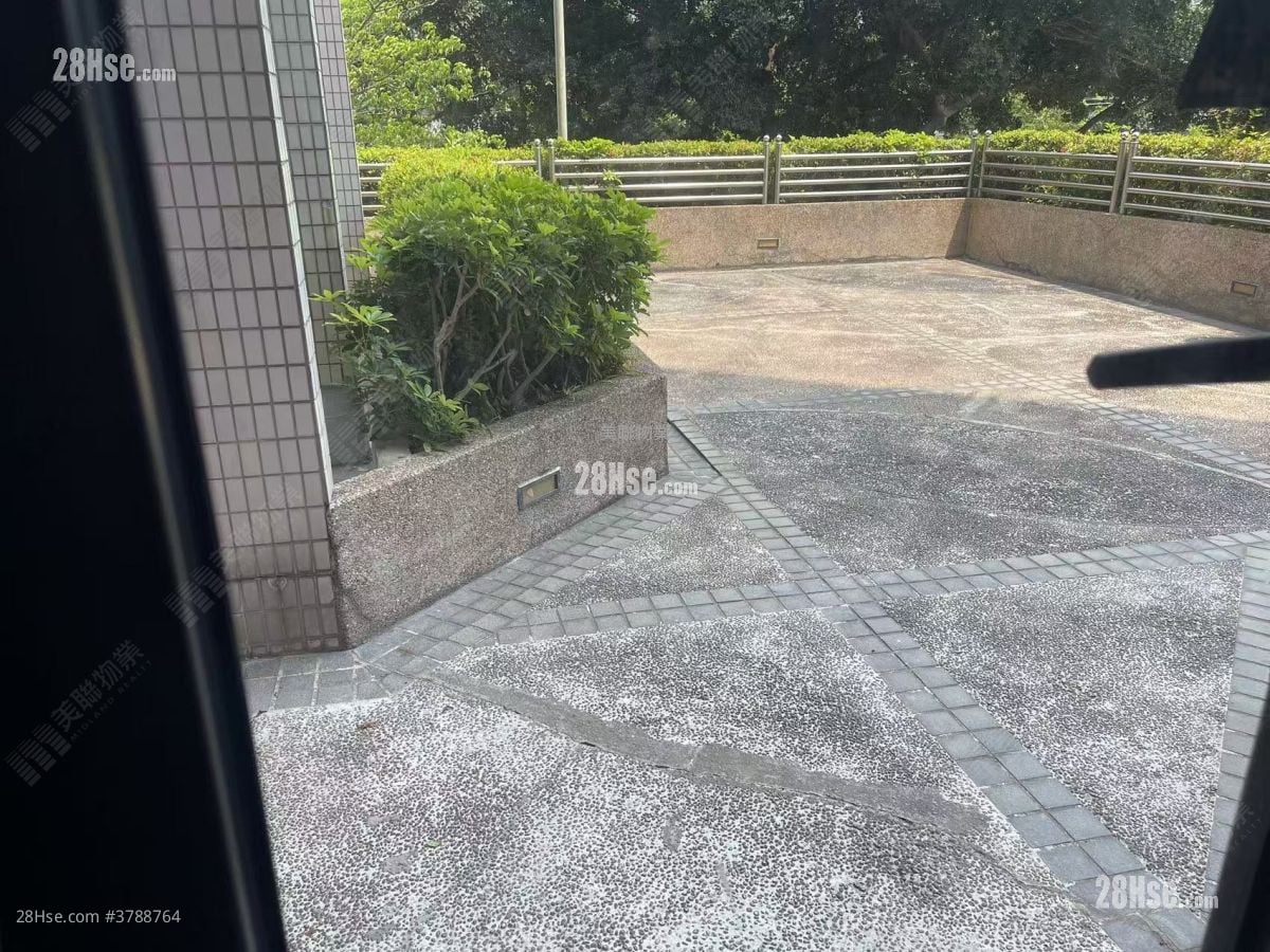 锦珊园 售盘 3 房 , 2 浴室 633 平方尺