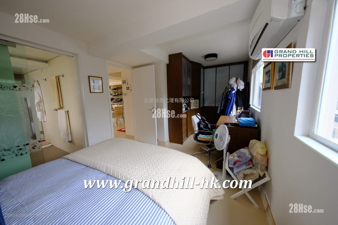 村屋 售盘 1 房 , 1 浴室 700 平方尺