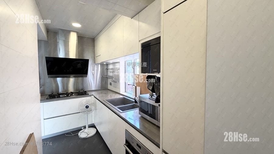 映月台 租盘 3 房 , 2 浴室 1,089 平方尺