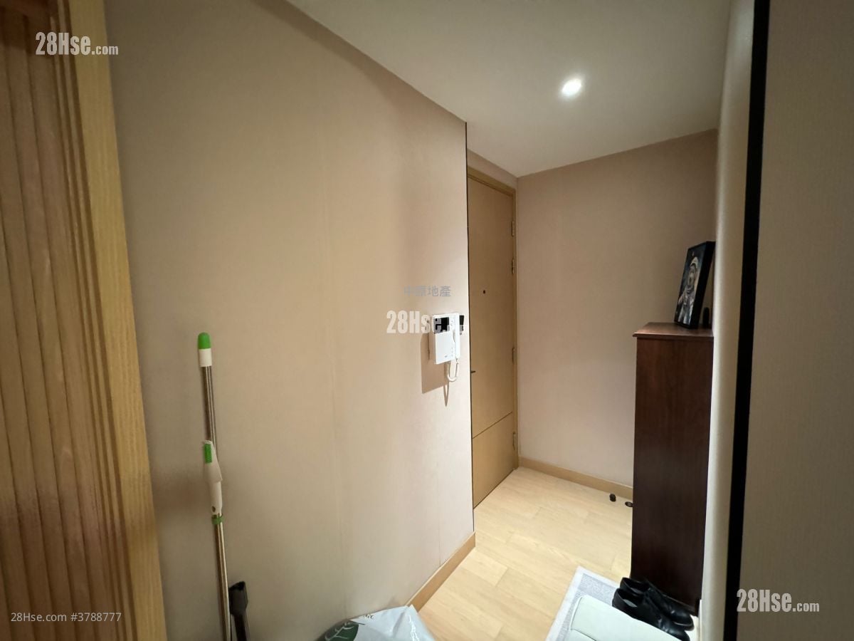 Malibu Sell 2 Bedrooms 576 ft²