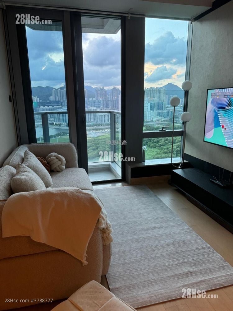 Malibu Sell 2 Bedrooms 576 ft²