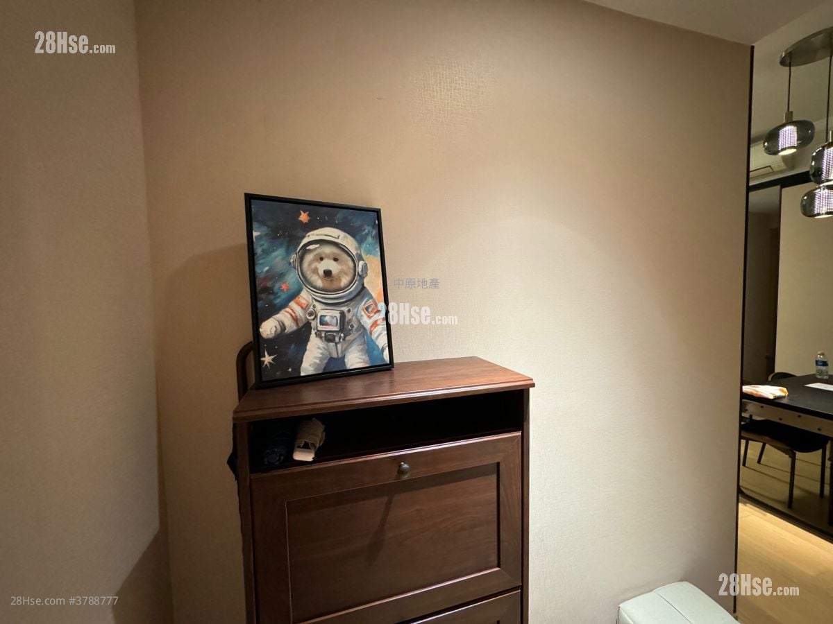 Malibu Sell 2 Bedrooms 576 ft²