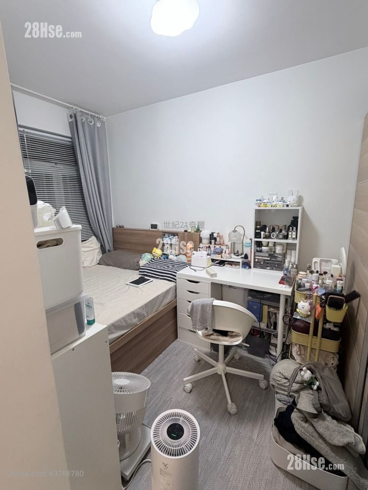 村屋 售盘 2 房 , 1 浴室