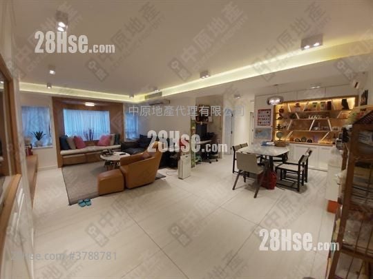 碧华花园 售盘 3 房 , 3 浴室 1,211 平方尺