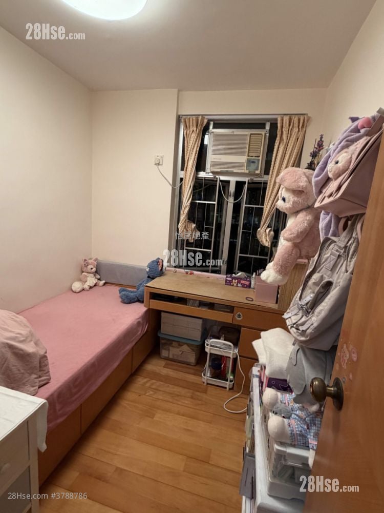 太古城 售盘 3 房 , 2 浴室 647 平方尺