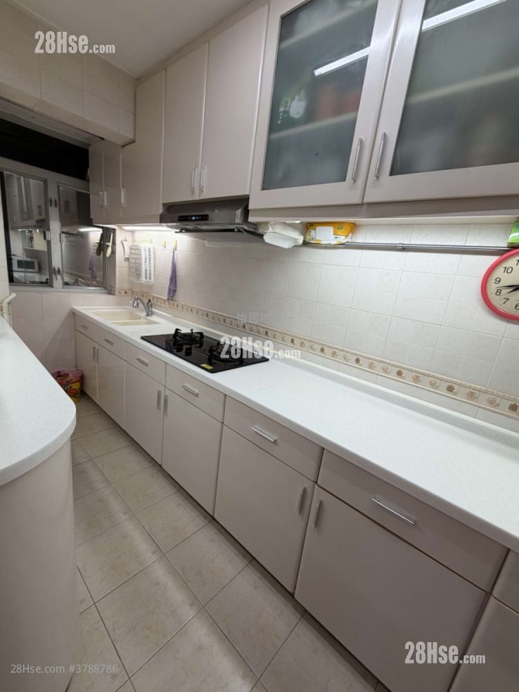 太古城 售盘 3 房 , 2 浴室 647 平方尺