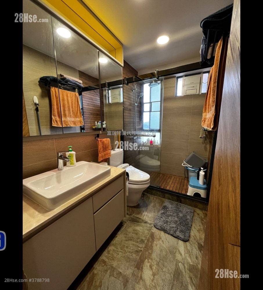 浪翠园 售盘 2 房 , 1 浴室 460 平方尺