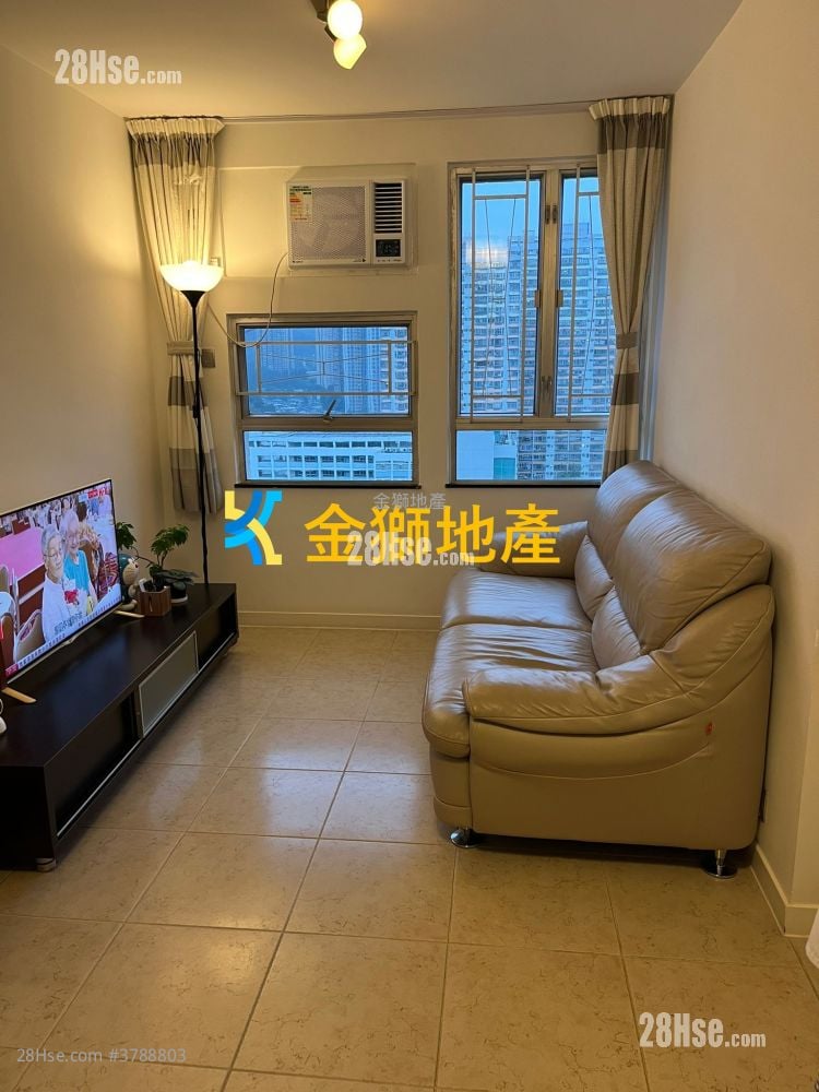 King Tin Court Sell 2 Bedrooms , 1 Bathroom 447 ft²
