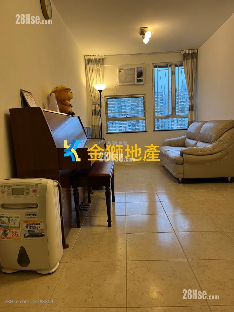 King Tin Court Sell 2 Bedrooms , 1 Bathroom 447 ft²