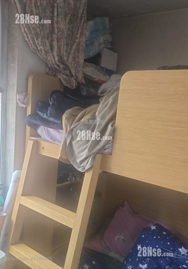 Tsui Yiu Court Sell 2 Bedrooms , 1 Bathroom 452 ft²