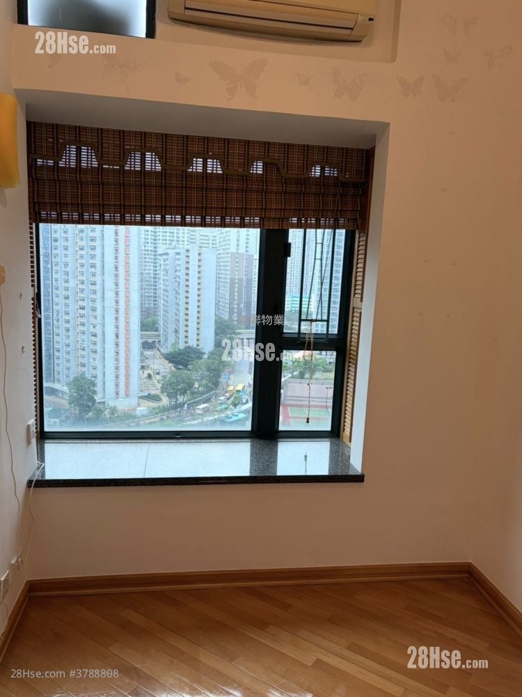 Villa Esplanada Sell 3 Bedrooms , 2 Bathrooms 684 ft²