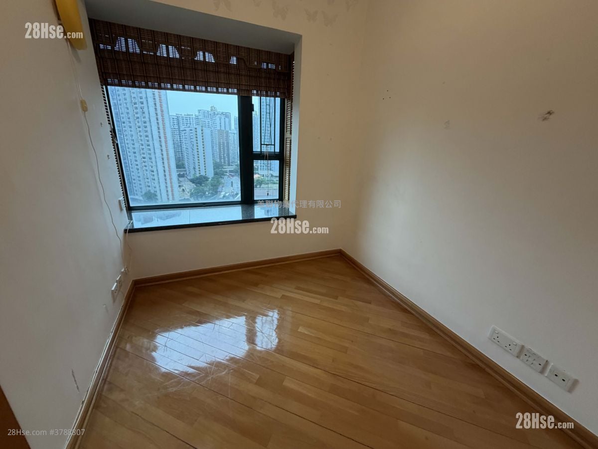 Villa Esplanada Sell 3 Bedrooms , 2 Bathrooms 684 ft²