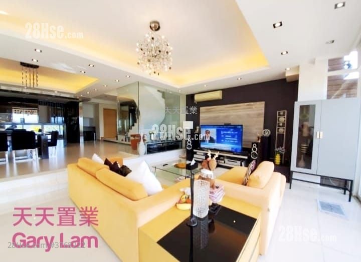 Dragon Lake Villa Rental 4 Bedrooms , 3 Bathrooms 2,300 ft²